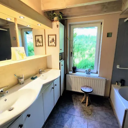 Tatil Evi La Petite Maison Dans La Prairie Libin